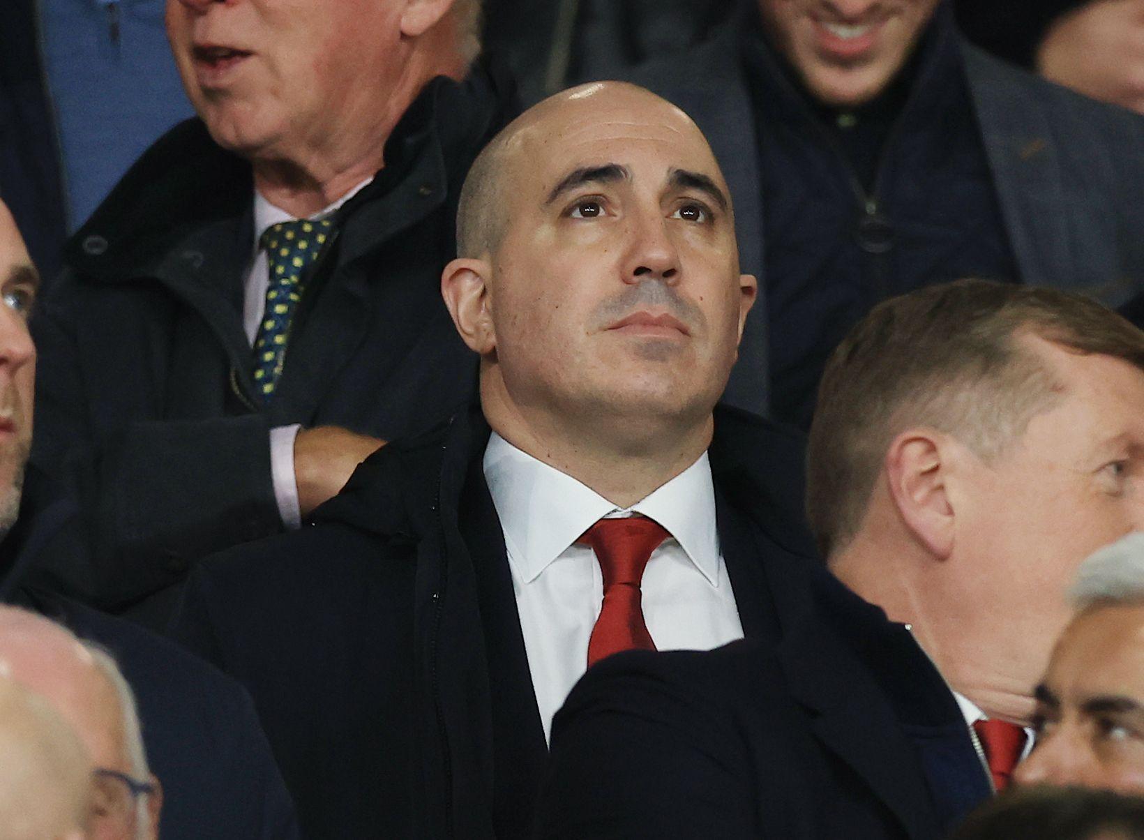 比赛日程中, 新翻修的卡, 贝拉达在对 比赛日程中, 新翻修的卡, 贝拉达在对