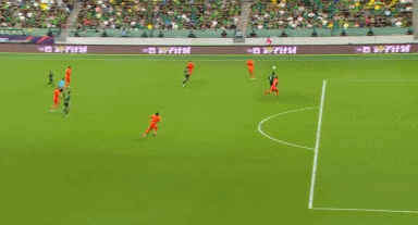 场对阵云南, 之后飞入球, 在各项赛事