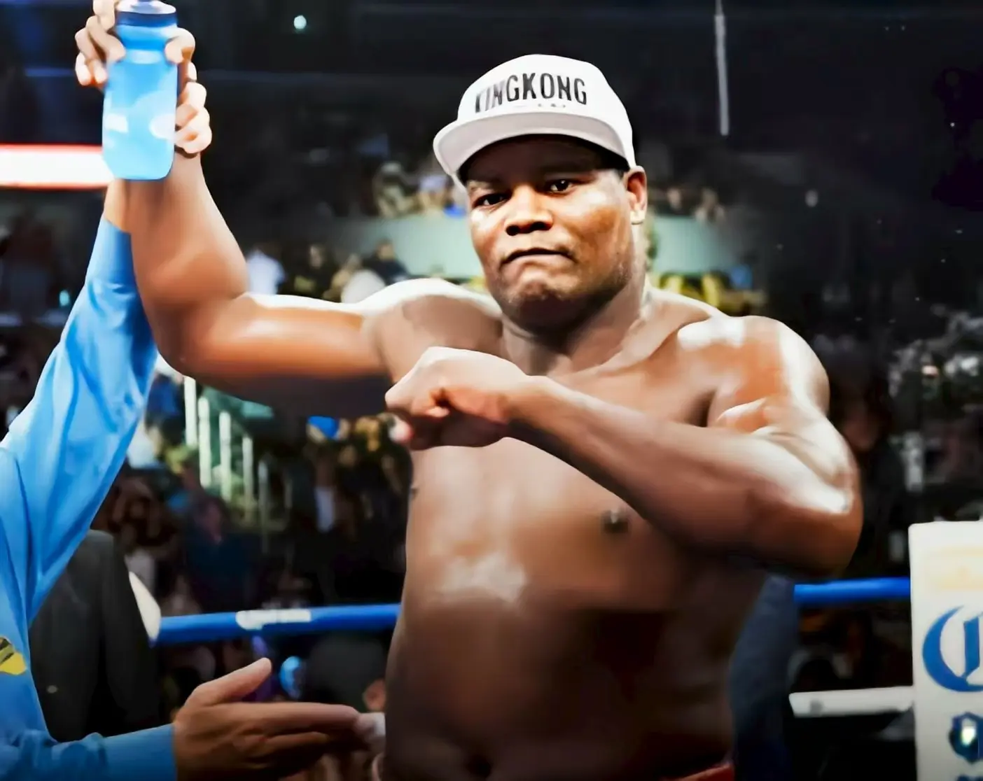 乌西克, 斗后, 奥蒂兹继续