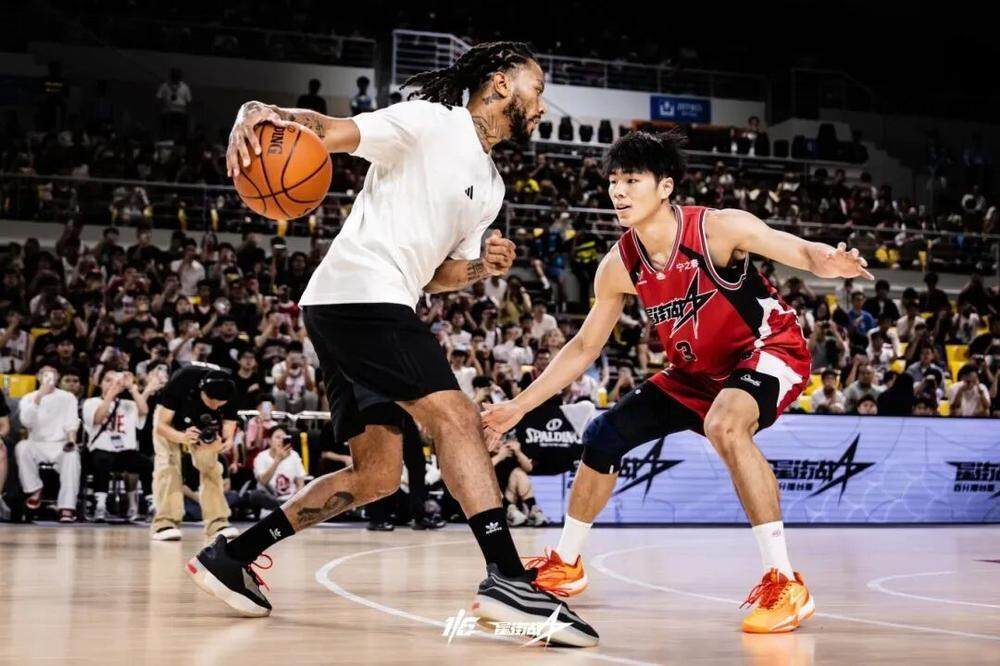 事网球比赛, 球场, span